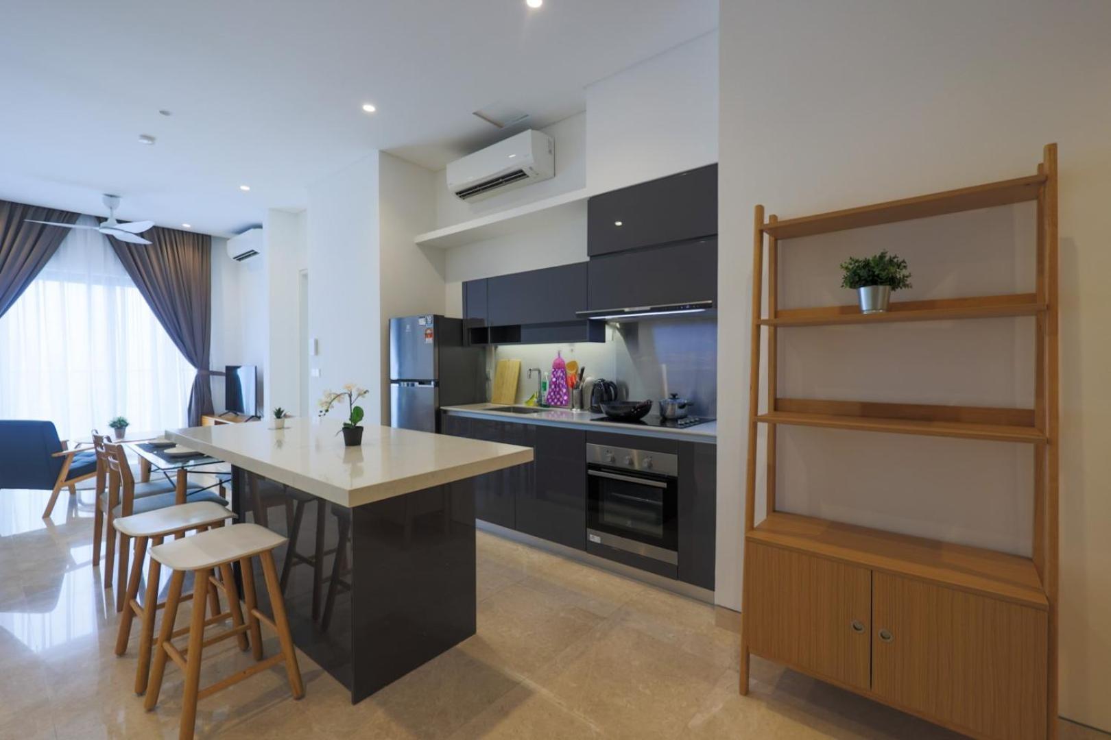 Lucentia At By Dreamcloud Apartment *
