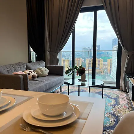 Lucentia Residence At Kuala Lumpur By Dreamcloud Luaran gambar